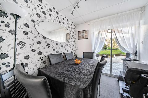 1 Cobland Road, London, SE12 9SD