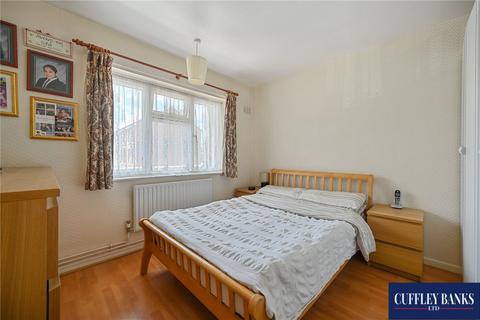 undefined, Hillary Road, Southall, Middlesex, UB2