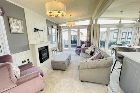 undefined, Staines, Surrey, TW18