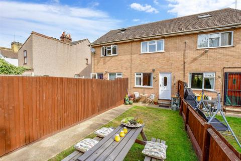 16a Crusoe Road, Erith, DA8 1PJ