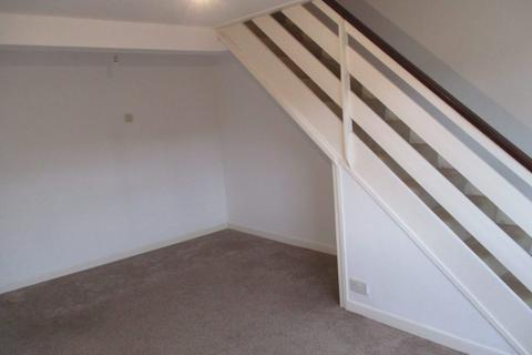 2 bedroom end of terrace house to rent, Holly Walk, Exmouth
