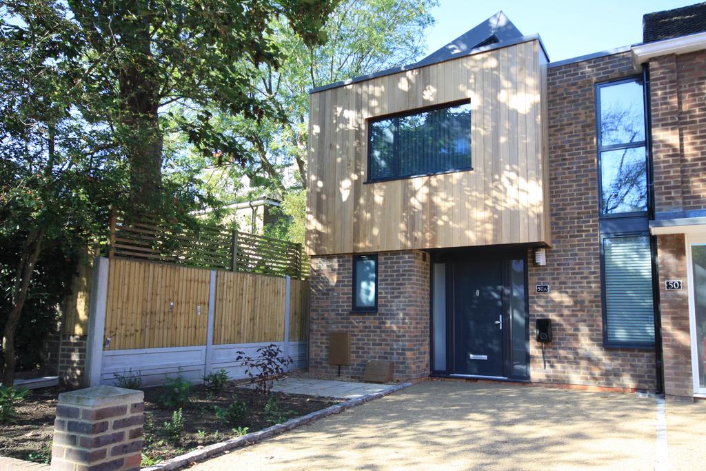 Lawn Terrace, London SE3 2 bed end of terrace house for sale £725,000