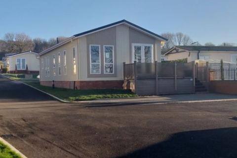 2 bedroom park home for sale, Ashford, Kent, TN27