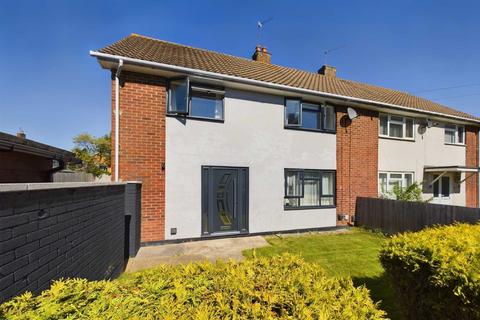 4 Grassy Close, Hemel Hempstead, HP1 3QR