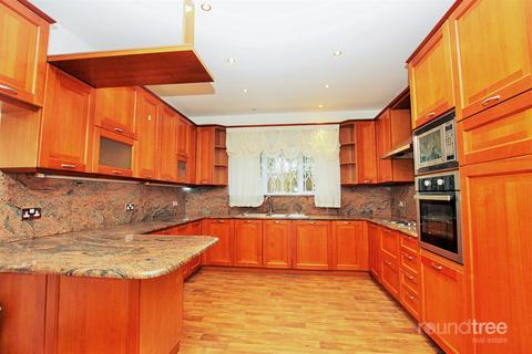 54 Dunstan Road, London, NW11 8AD