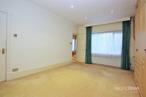 54 Dunstan Road, London, NW11 8AD