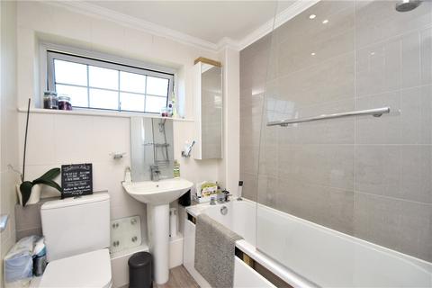 6 Moss Path, Galleywood, Chelmsford, CM2 8YQ