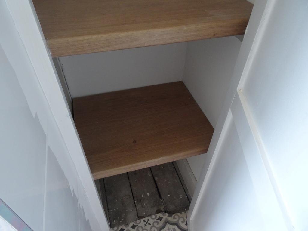 Apartment in Kingston upon Thames - View 5