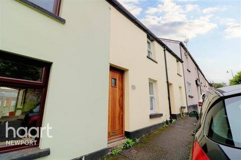 2 bedroom terraced house to rent, King Street, Blaenavon