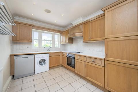 3 bedroom flat to rent, Wyatt Drive, Barnes, London