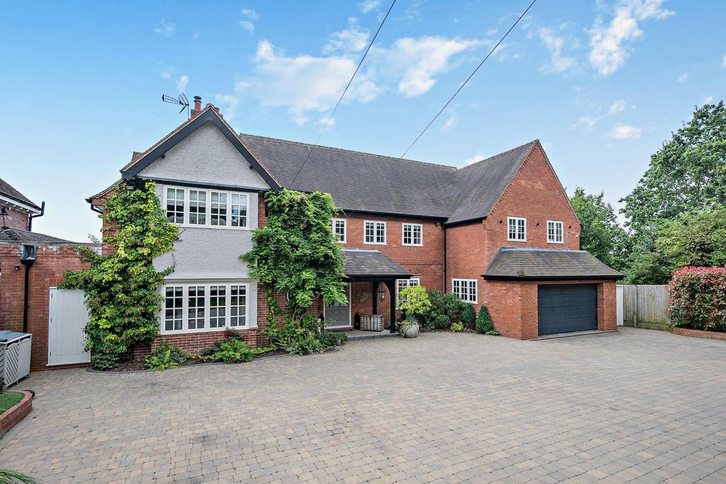 Lovelace Avenue, Solihull, West Midlands, B91 7 bed detached house for