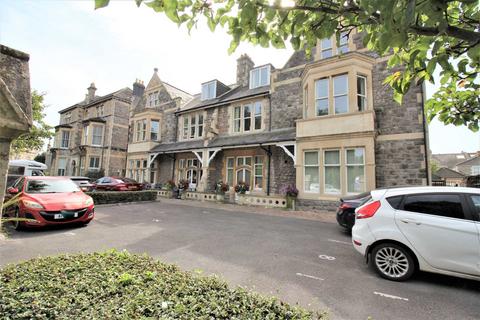 3 bedroom flat for sale, Ellenborough Park South, Southward