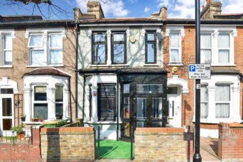 4 bedroom terraced house for sale, Frinton Road, East Ham, E6