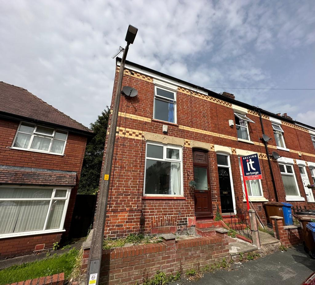 Greystoke Street, Offerton, Stockport, SK1 2 bed end of terrace house