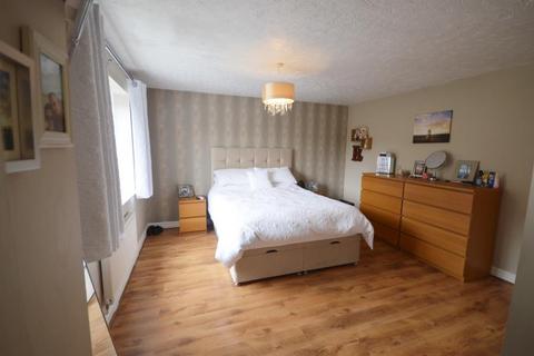 48 Abelia Way, Priorslee, Telford, TF2 9TJ