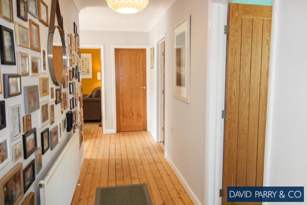 Detached Bungalow