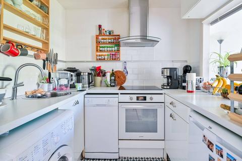 1 bedroom flat for sale, Abingdon Close, South Bermondsey, London, SE1