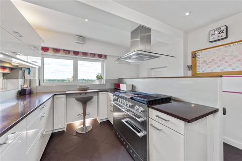 36 Mountside, Guildford, GU2 4JE