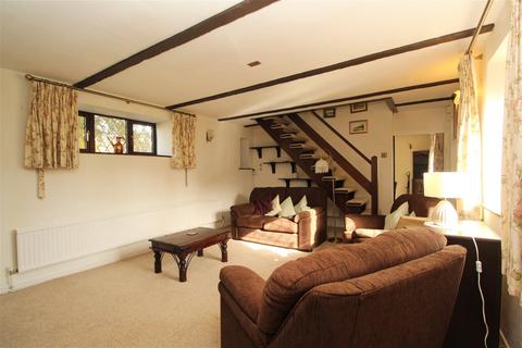 3 bedroom cottage for sale, The Causeway, Congresbury