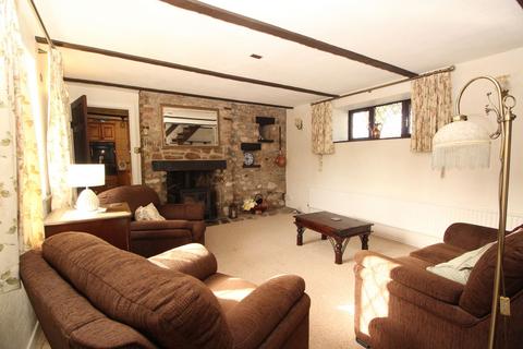 3 bedroom cottage for sale, The Causeway, Congresbury