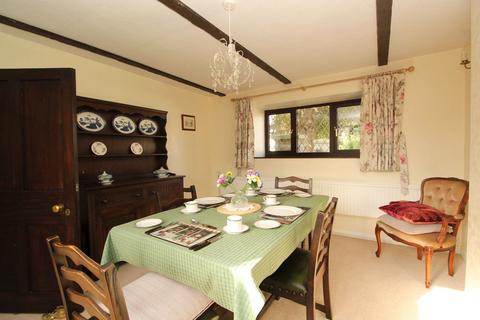 3 bedroom cottage for sale, The Causeway, Congresbury