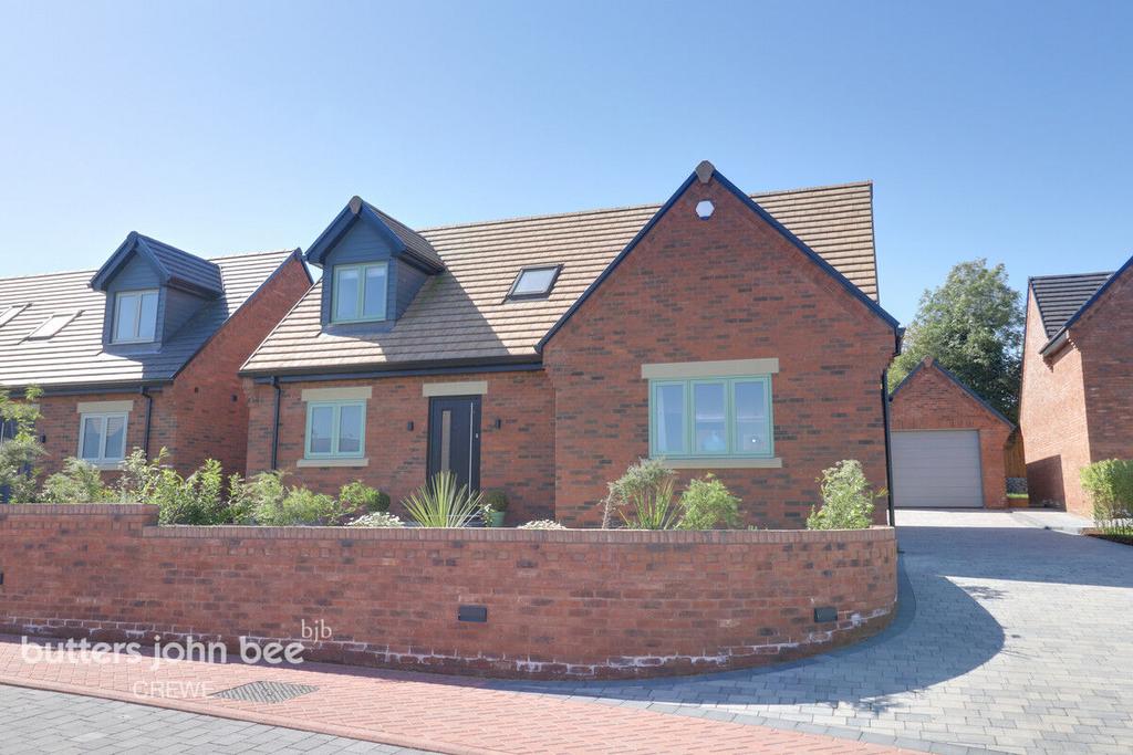 Mereside Close, Crewe 3 bed detached house for sale £550,000