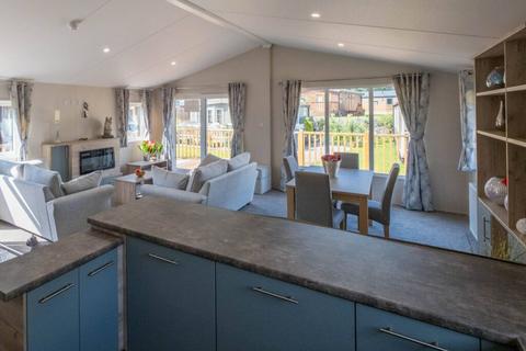 2 bedroom lodge for sale, Willerby Clearwater Lodge
