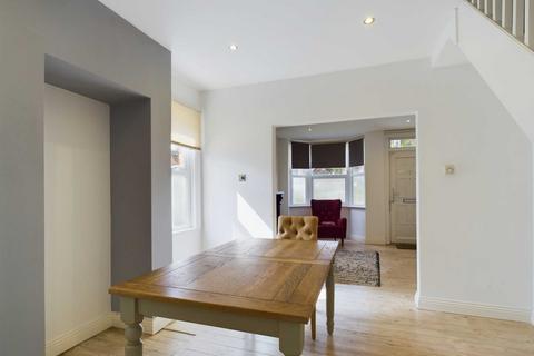 3 bedroom end of terrace house for sale - The Leys, Milton Keynes MK17