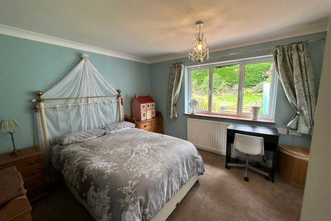 9 Asplands Close, Woburn Sands, Milton Keynes, MK17 8PD