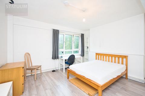 3 bedroom apartment to rent, Approach Road, Victoria Park, Bethnal Green, London, E2