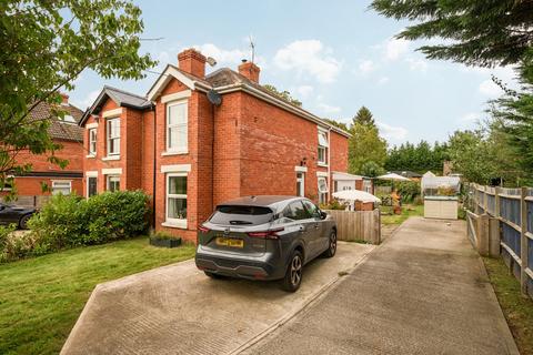 3 bedroom semi-detached house for sale, Forest Road, Waltham Chase, Southampton, Hampshire, SO32