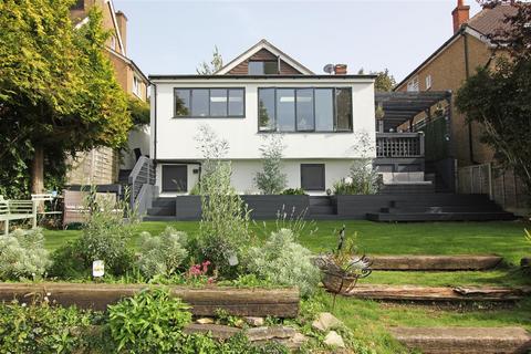 7a Beechwood Road, South Croydon, CR2 0AE