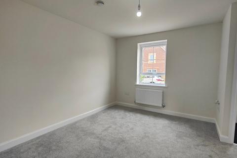 2 bedroom semi-detached house to rent, Langley Road, Harworth, Doncaster, Nottinghamshire, DN11