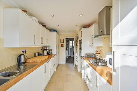 18 Forgefield, Bethersden, Ashford, TN26 3BL