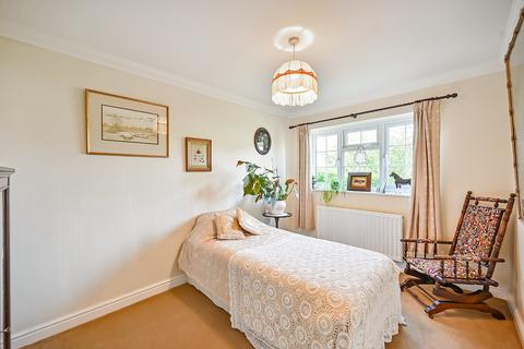 18 Forgefield, Bethersden, Ashford, TN26 3BL