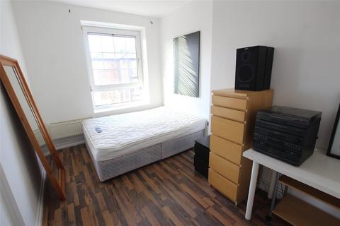 4 bedroom apartment to rent, Trinidad House, Gill Street, London, E14