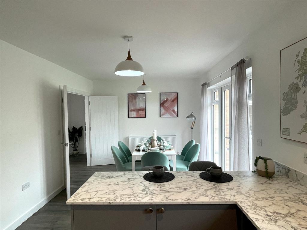 Kitchen/Dining