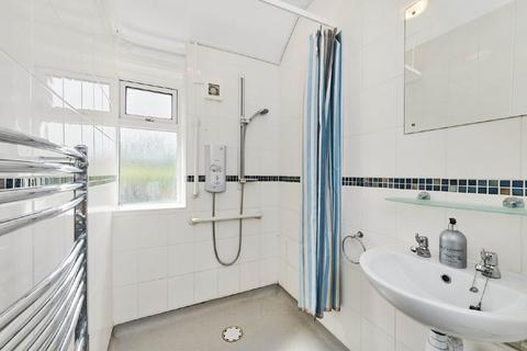 20 Rustic Avenue, London, SW16 6PD