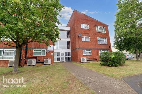 1 bedroom apartment for sale - Sladeswell Court, Northampton