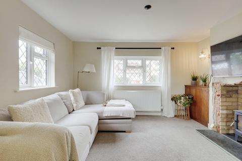 26 Bramble Road, Benfleet, SS7 2UN