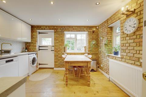 26 Bramble Road, Benfleet, SS7 2UN