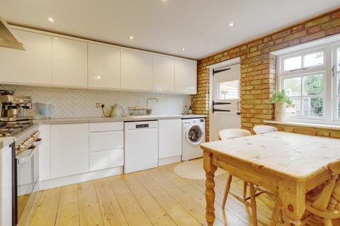 26 Bramble Road, Benfleet, SS7 2UN