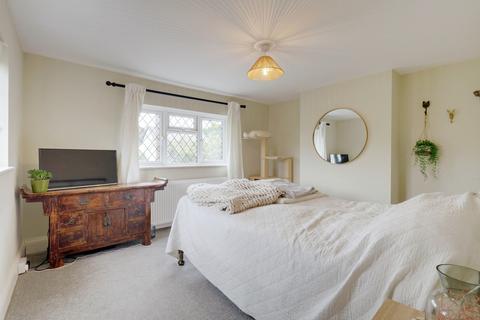 26 Bramble Road, Benfleet, SS7 2UN