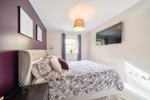 2 bedroom flat for sale, Newbury,  Berkshire,  RG14