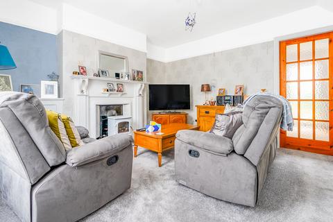 2 bedroom terraced house for sale - 17, Church Avenue, Onchan