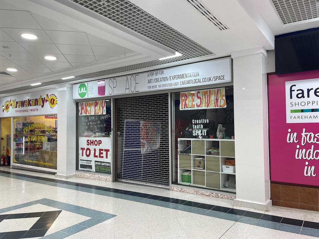 Unit 85 (52 Westbury Mall) Fareham Shopping Centre, Fareham, PO16 0PD