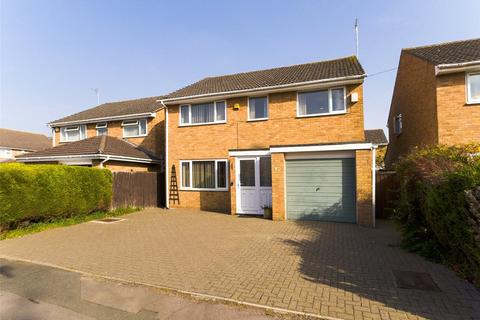 4 bedroom detached house for sale, Bradley Close, Longlevens, Gloucester, Gloucestershire, GL2