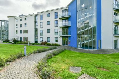 1 bedroom flat for sale, Hayes Road, Sully, Penarth, Vale of Glamorgan, CF64 5QF