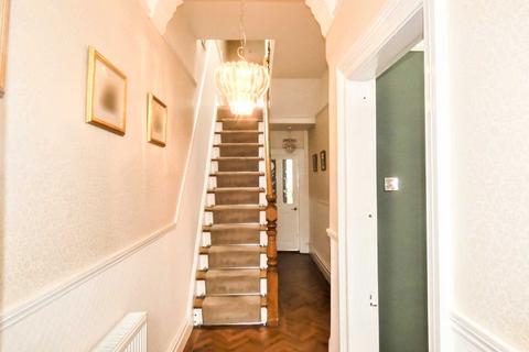 4 bedroom semi-detached house for sale, Dentons Green Lane, Dentons Green