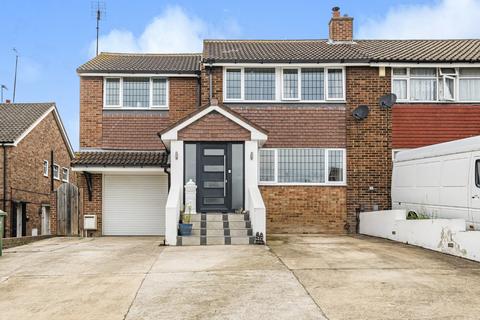 21 Wessex Drive, Erith, DA8 3AE